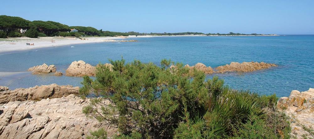 Residence Sos Alinos Cala Liberotto Eksteriør billede